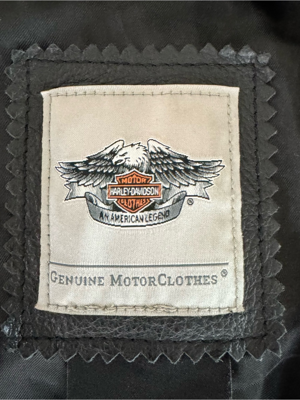 Harley-Davidson Avenue Black Leather Vest - Picture 11 of 13